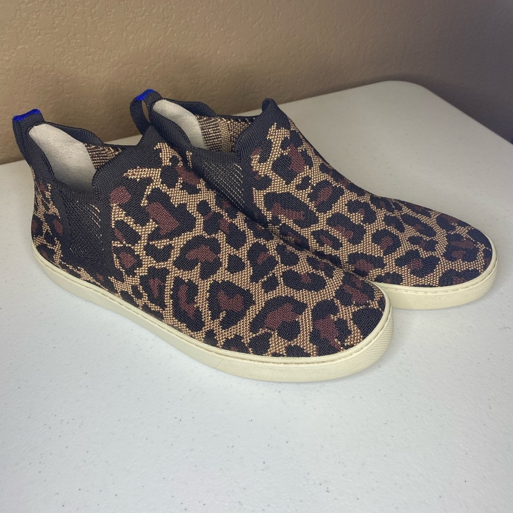 Rothy’s Wildcat Chelsea Boots - size 12